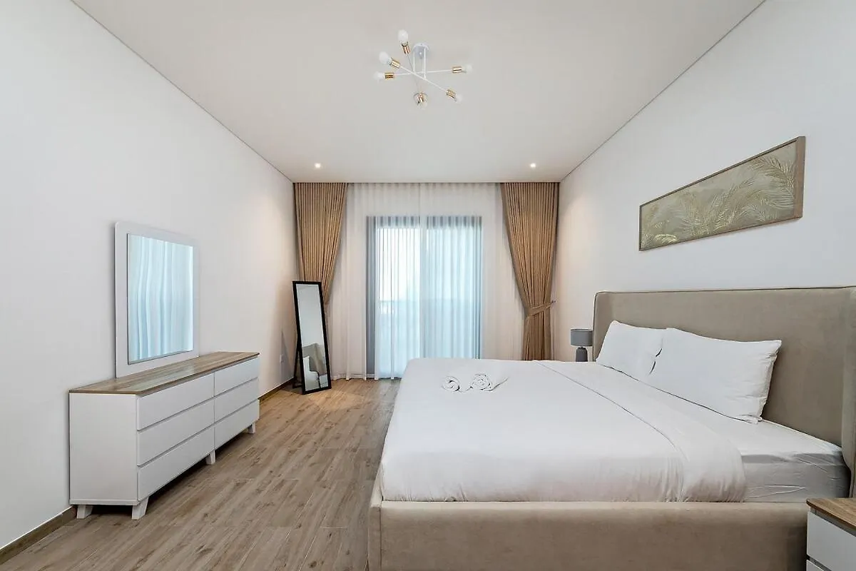 City Walk Green Planet View 1Br Dubai